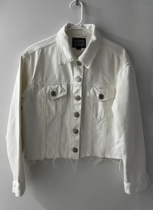 Casaca de Jean blanco basement talla S - Casacas y Gabardinas | Comprar Online Lima