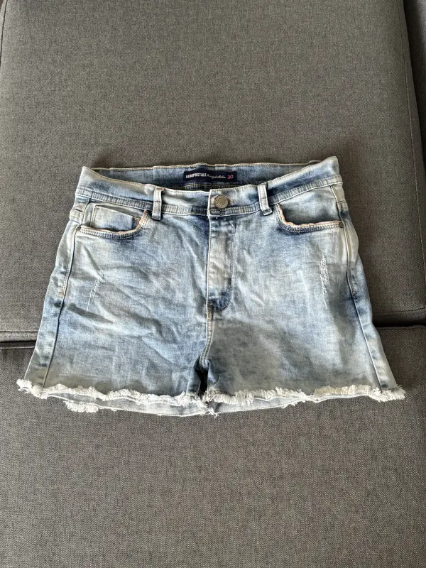Short de Jean marca AEROPOSTALE talla 30 - Comprar en Lima Perú | Fancy Shops