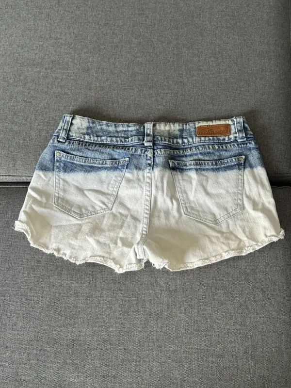 Short de Jean blanco y celeste marca Doo Australia talla 28 - Imagen 2