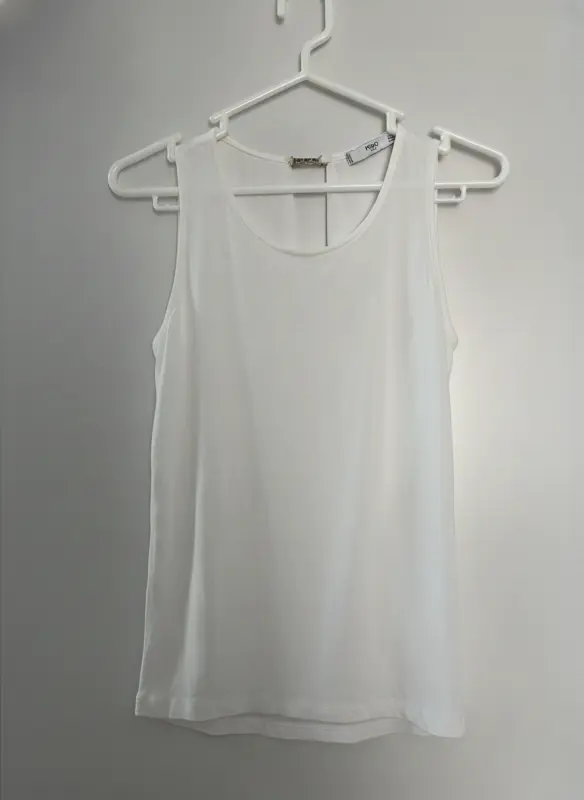 Blusa blanca marca MANGO talla XS - Blusas | Comprar Online Lima
