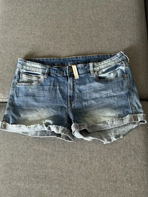 Short de Jean marca MANGO talla 32 - Comprar en Lima Perú | Fancy Shops