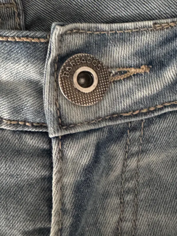Pantalón de jean marca BARBADOS talla 30 - Imagen 3