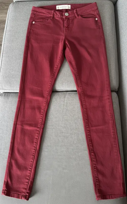 Pantalón vino marca AEROPOSTALE talla 30 - Pantalones, Shorts y Faldas | Comprar Online Lima