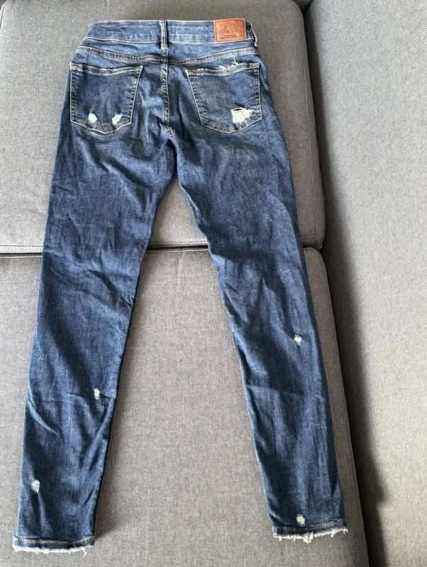 Pantalón de Jean marca ZARA talla S - Imagen 2