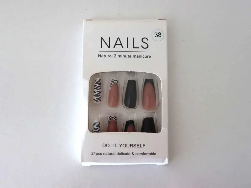 Kit 96 Uñas postizas diseños variados - Imagen 3