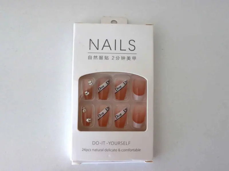 Kit 96 Uñas postizas diseños variados - Imagen 5