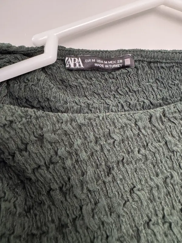 Vestido verde oscuro marca ZARA talla M - Imagen 3