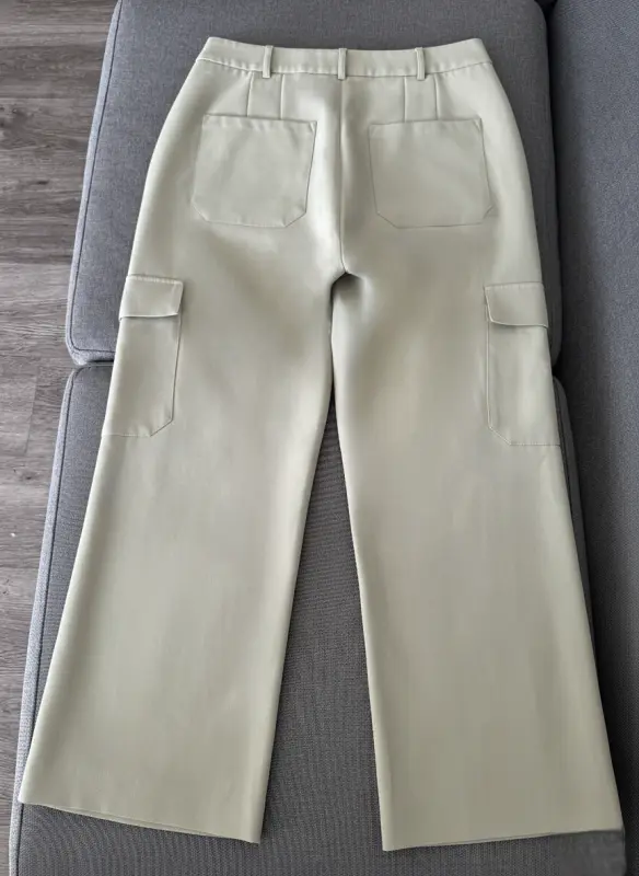 Pantalón verde pastel marca mossimo talla M - Imagen 2
