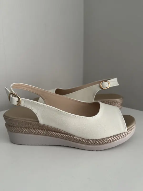 Sandalias blancas talla 38.5 - Zapatos, Sandalias y Botas | Comprar Online Lima