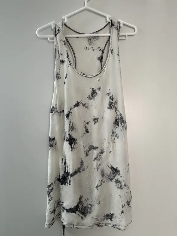Polo largo manga cero marca H&M beige y negro talla S - Polos | Comprar Online Lima