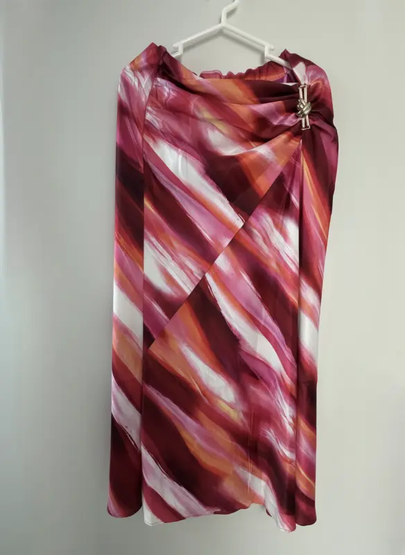 Conjunto Blusa y Falda multicolor talla M - Imagen 3