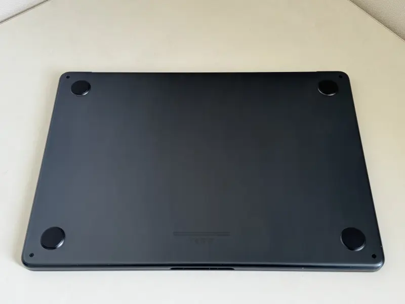Macbook Air Apple 13.6" Chip M3 8gb Ram 256gb SSD con teclado en español - Imagen 4