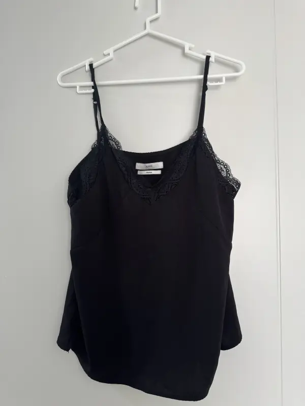 Blusa top con encaje negro talla S - Comprar en Lima Perú | Fancy Shops