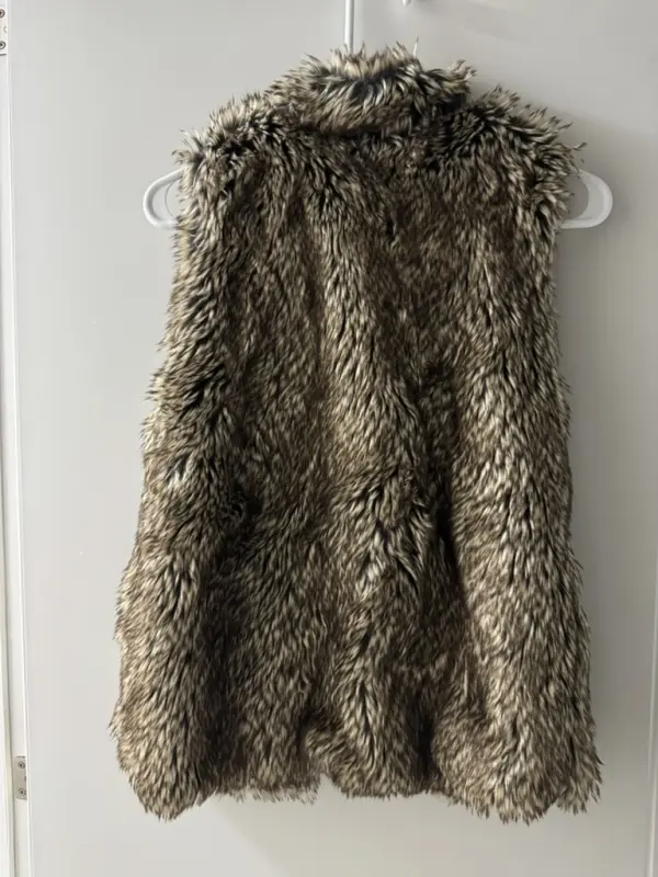 Chaleco de piel zara talla S/M - Imagen 2