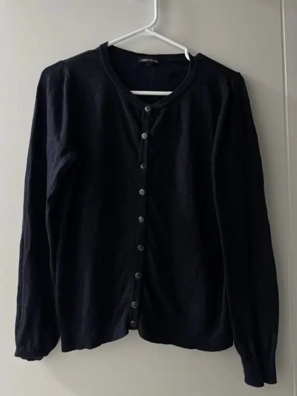 Chompa warehouse negra talla L - Chompas, Chalecos y Suéteres | Comprar Online Lima