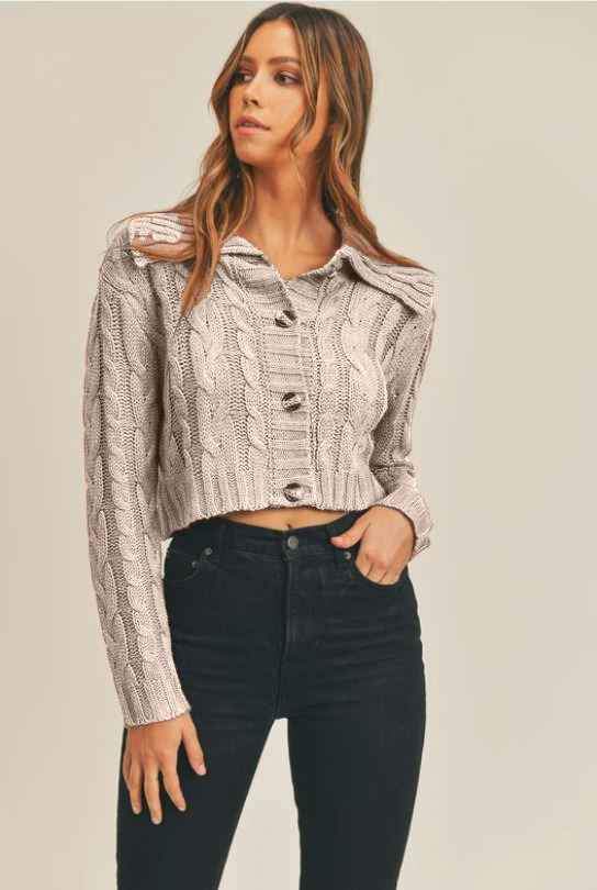 Chompa crop beige talla m de marca para mujer - Imagen 3