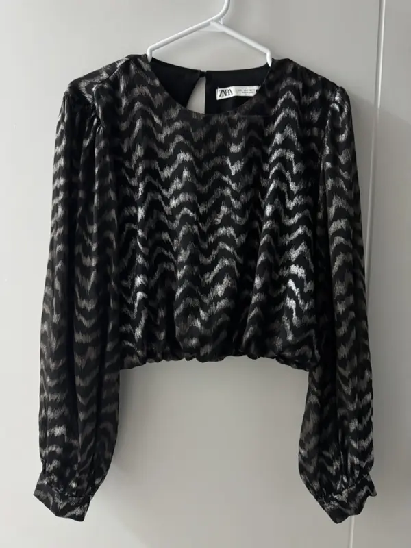 Blusa negro y plateado zara talla S - Comprar en Lima Perú | Fancy Shops