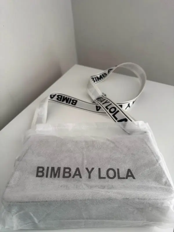 Cartera beige Bimba y Lola - Imagen 4