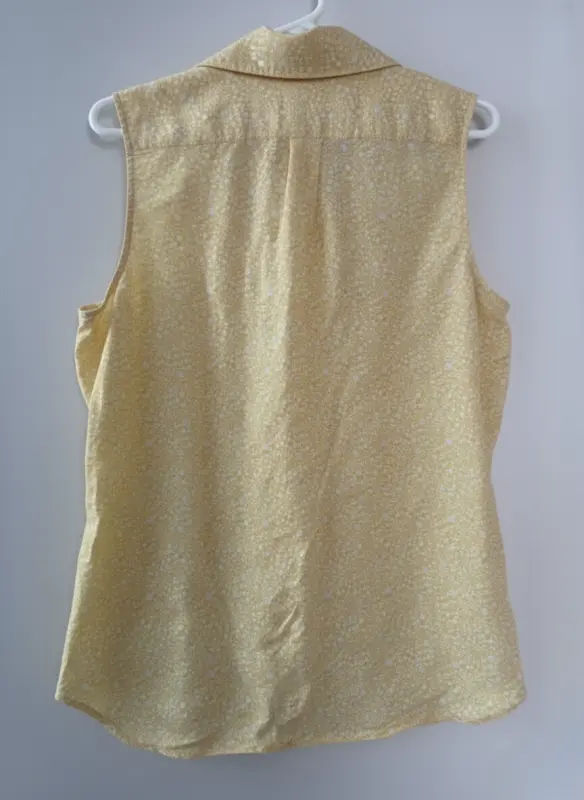 Blusa manga cero amarillo marca GAP talla S - Imagen 2