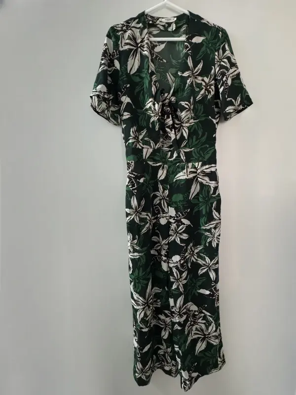 Enterizo verde estampado flores marca MANGO talla S - Enterizos Elegantes | Comprar Online Lima