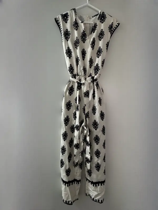 Enterizo estampado blanco y negro talla M - Enterizos Elegantes | Comprar Online Lima