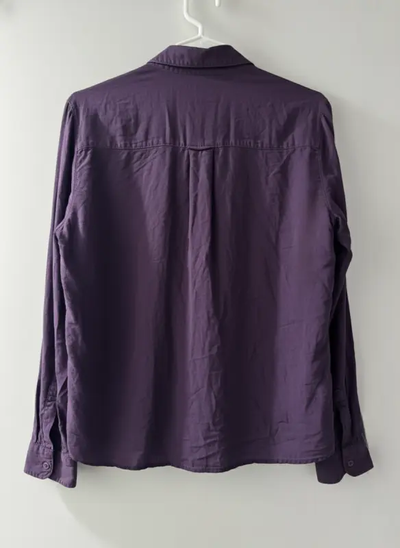 Blusa manga larga morado marca dunkelvolk talla M - Imagen 2
