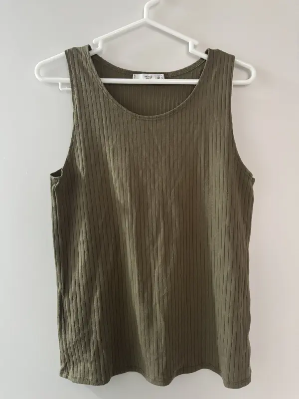 Polo manga cero verde marca MANGO talla  S - Polos | Comprar Online Lima